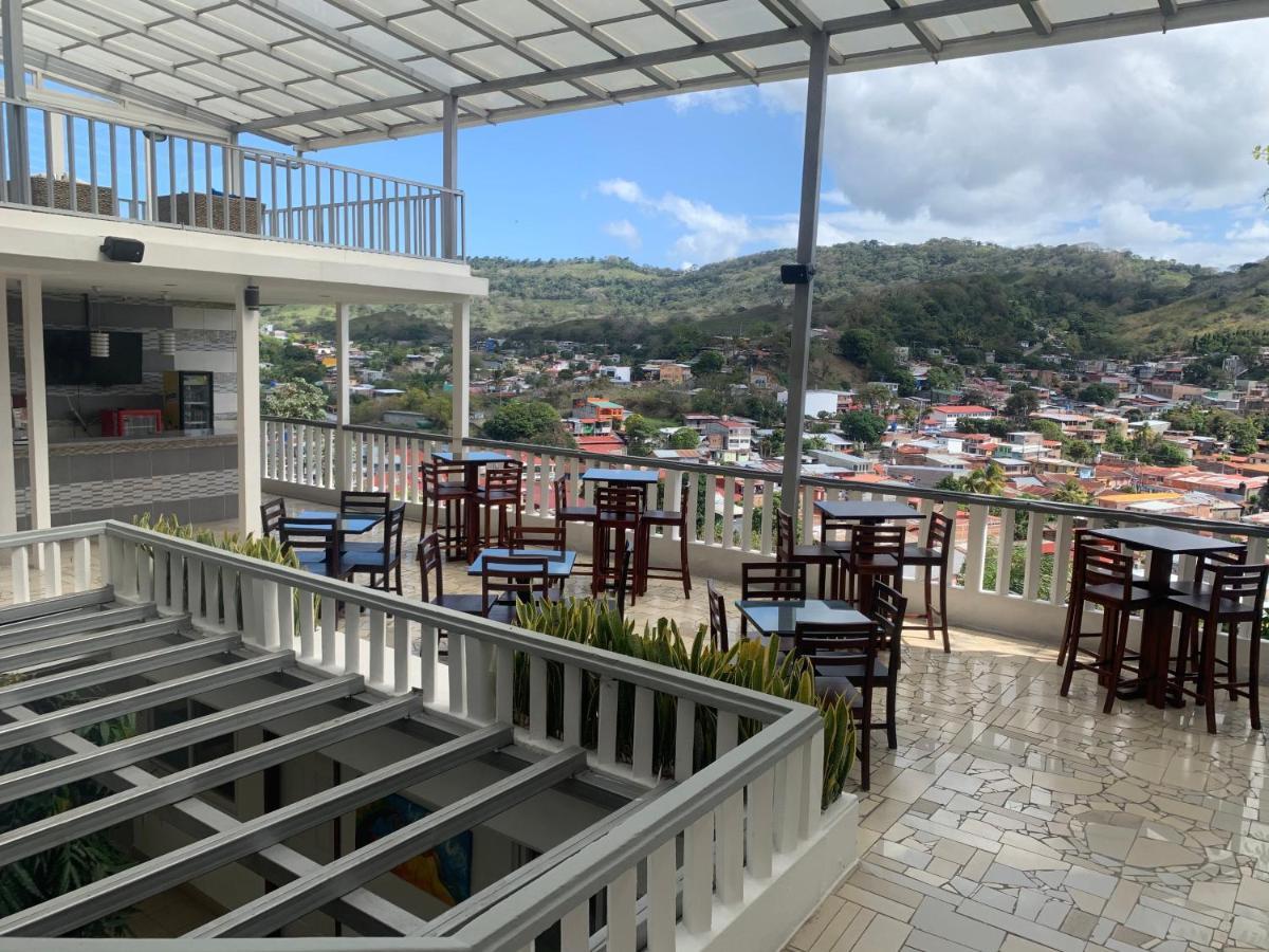 Hotel Tijerinos Боако Экстерьер фото